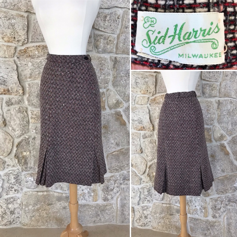 Beautiful Vintage 1950s Sid Harris Wool Skirt with Pleated Hem XS